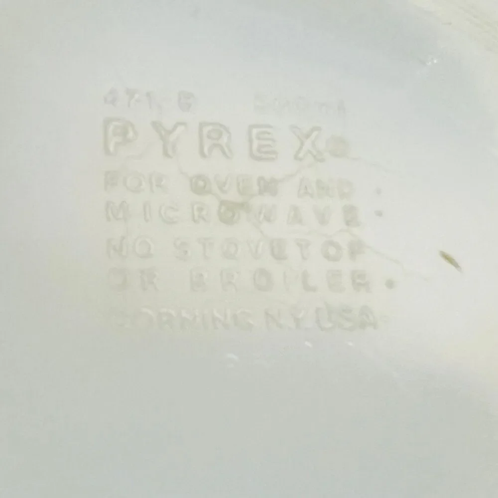 PYREX Brown White Woodland 471-B Casserole Dish 500 ml With Lid